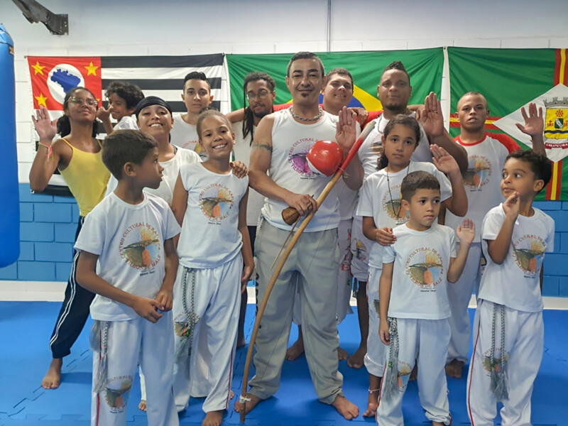 prefeitura-de-carapicuiba-oferece-aulas-gratuitas-de-capoeira-em-quatro-polos