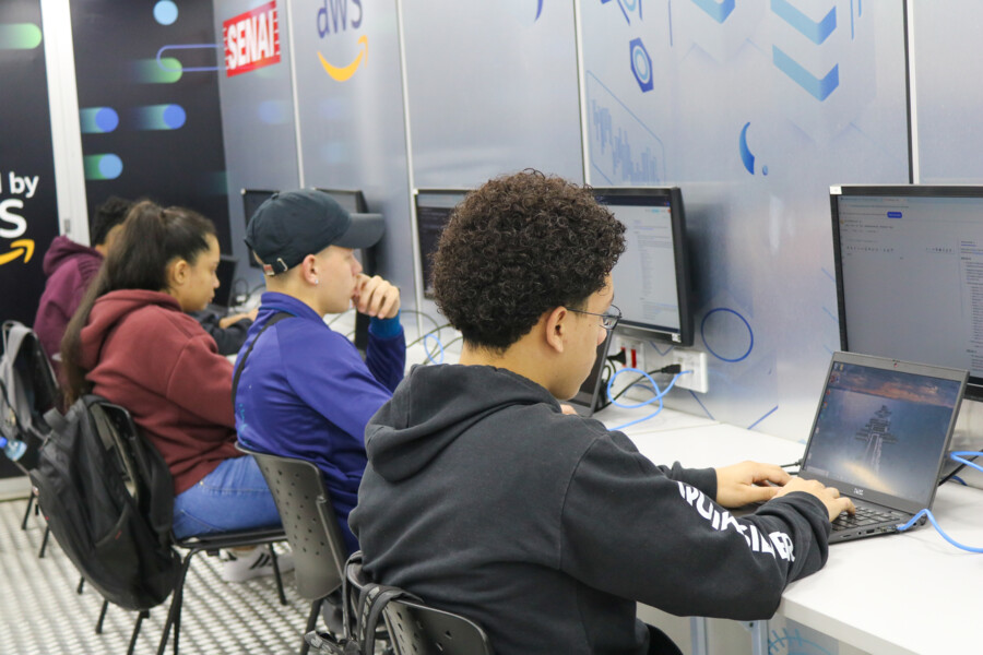 inscricoes-abertas-para-novos-cursos-gratuitos-de-tecnologia-em-parceria-com-o-senai