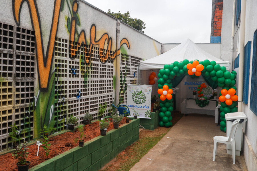 programa-farmacia-viva-chega-a-ubs-florispina-de-carvalho